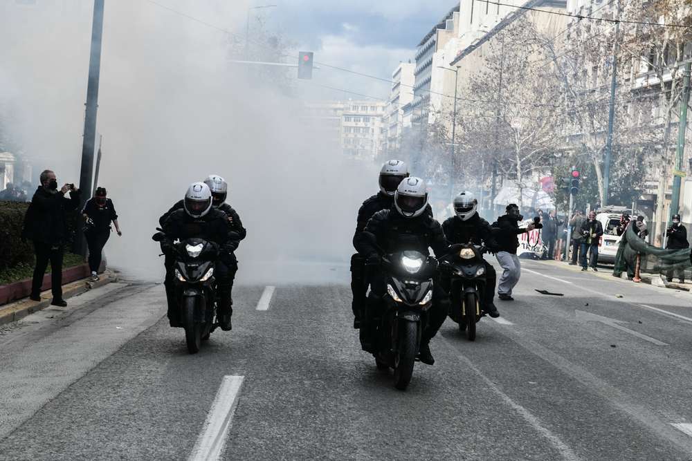 Συλλαλητήριο για το δυστύχημα στα Τέμπη: Αποκλιμακώθηκε η ένταση - 5 συλλήψεις και 7 τραυματίες αστυνομικοί