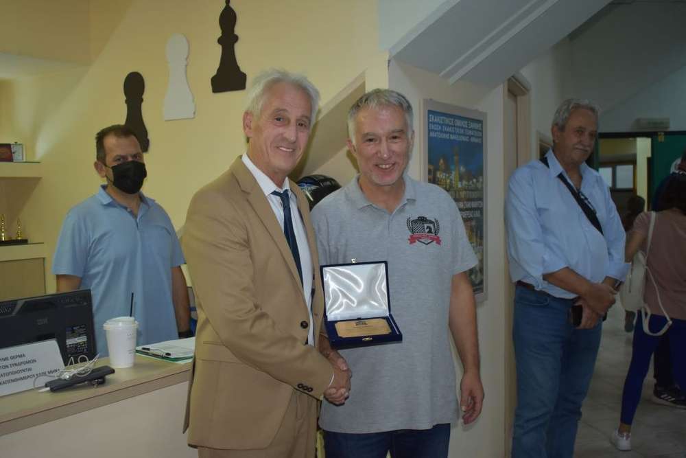 Ο Σκακιστικός Όμιλος τίμησε τον Δήμαρχο Ξάνθης